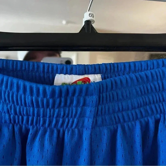 Tune Squad Space Jam 25th Anniversary Mitchell & Ness Basketball Short - Picture 5 of 6